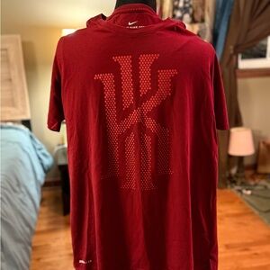 Nike Men's Maroon Graphic Tee